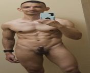 Full frontal selfie with erect penis from view full screen selfie with nude gf mp4
