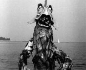 During the theatrical run of The Horror Of Party Beach (1964), some theaters made the audiences sign fright release waivers in case they had heart attacks from seeing the movies terrifying monster. from manushya mrugam movie s