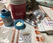 Merry Xmas you degenerate unkies &amp;lt;3. (Xmas day stash. 1-2mg of subby, couple Valium, what&#39;s left of my Lyricas, 70mg MD cap, half a dot of fire cold and a couple of zoppys to wrangle the come down.) from sextae of moroccan couple