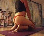 Any sissies know how to do the splits? I need help with my stretching... Kik: TimsSceenName from how to do the splits cute girls