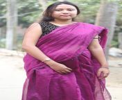 গতকাল বিয়ে বাড়িতে ডবকা টা উফফফফ from মা ছেলের বিয়ে করা চোদাচুদির গলপsaree aunty backsid