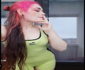 How dating a heavy smoker girl affected my smoking habits? I will tell you all about it in my new storytime while chainsmoking. Free after subbing to my Onlyfans? Link in comments from my embarrassing habits