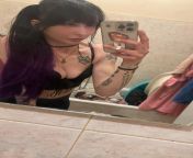 [20] Goth girl bath selfie :) from bugil selfie