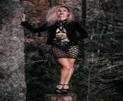 Witches Be Brewin Szn 4, this time from a newly manifested home in the mountains, living my crone fantasy, embracing the Whore of Babylon archetype. Drink up me hearties, wishing you each a blessed Samhain. Stay ravenous! PC @daynjer_in_focus from living alone in the mountains watch video
