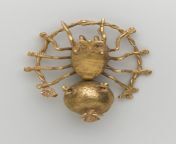 Pendant in the Form of a Spider. Culture: Possibly Chiriqui. Place of origin: Costa Rica. Date: c A.D. 1000 - 1500. Medium: Gold. Collection: Brooklyn Museum. from c i d pulvi