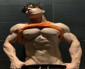 18 yr old big and muscular boy from giral and 14 boy xxbf