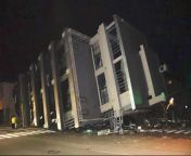 Apartment building falls over because of Eartquake in Japan 1-1-2024 from wwe pak xxx japan 1
