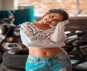 Kannada actress Aardhya cute in shorts from kannada actress shruti sexww