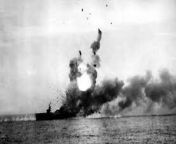 Posting WW2 stuff on a semi-regular basis until I forget I started doing it &#124; part 74: the USS St. Lo escort carrier is hit by a kamikaze plane during the hopeless Battle off Samar, 25 October 1945. from samar magi