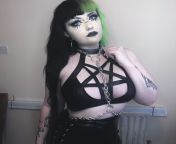This photo got me banned from r/gothgirls for apparently being too sexually explicit maybe some you will appreciate it instead ?? from indu sonali xx photo got