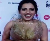 Priya Bapat... चे भरलेले स्तन💦💦💦 किती जणांनी चोखले असतील from बड़े स्तन और योनी के साथ गुजराती समलैंगिक वेब कैमरा वीडियो