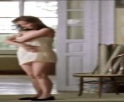 Paz Gomez nude in La mirada del otro (1998) from ana obregon naked threesome scene from la mirada del otro mp4
