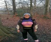 Matching socks and Bra xx 41F 5ft tall UK cougar love hiking xx from popay xx