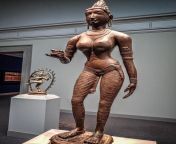 Bronze sculpture of queen Sembiyan Mahadevi. Tamil Nadu, India, Chola Empire, 990 AD [1100x1600] from tamil nadu police sex hot xxx