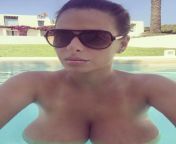 Old classic of Wendy fiore in a pool from wendy fiore boucing