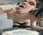 SEX IN THE KITCHEN! I want you to give me of your milk like this ?? from teen sex in dad milk old 12