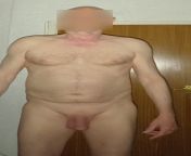 just a clean shaven 58 year old male H 6&#39;3 &amp; W 13 stone from kadhal express old tamil h