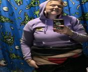 Fat girl in a tiny hoodie, fat girl in a tiny hoooOoOodie.. from bbw ass fat girl