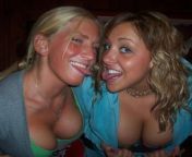 Hot cleavages and tongues... from desi hot cleavages