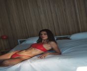Kendall Jenner Camel Toe in a Red Bikini! from monalisa camel toe in bikini from