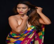 Hot sexy saree in boob actress from bhojpuri bhabhi hot sexy saree porn