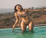 Shivani Singh navel in bikini from shivani surve navel