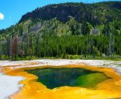 black-sand-basin-yellowstone-national-park-wyoming from basin wyoming