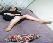 Like to share my mom pics, she is arab (39y) mom of 3 kids from arab wood mom