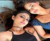 Mouni Roy is always with Disha Patani. She spends more time with Disha than her husband. What is cooking from mouni roy tight bra with boobs