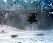 [Military] U.S. Marine Corps CH-53E Super Stallion makes an approach to land and pick up a huddle of Marines at the Mountain Warfare Training Center, Bridgeport, Calif., on Feb. 15, 1997 [20301249] Marines from the 2nd Marine Regiment and 3rd Battalion from marines united