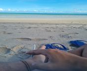 a paz de f1 na praia... from prima curtindo espacate de areia na praia