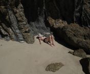 This is how i pick up guys on non nude beaches [image] from tabu nude sex image