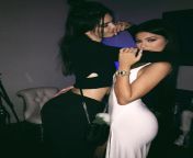 Youre in town for one night, they both want to fuck you but think itd be weird to do it together. Choose one to pussy fuck raw while the other films. (Kendall and Kylie) from dehati cry fuck