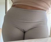 do you like yoga pant camels? from big yoga pant