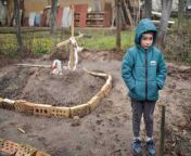 A 6 year old Ukrainian boy standing near his own mothers grave. Terrible. from old teen sex his own mother com mp4