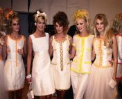 Supermodels!! Amber Valletta, Linda Evangelista, Cindy Crawford, Eva Herzigov and Claudia Schiffer, 1996 from cindy crawford