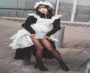 French maid Chinese Cosplayer from Mian Zelizer from mian khlifa