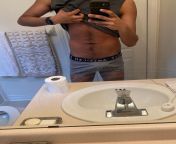 21 Canadian bi, looking to jerk and and chat with hot guys similar in age or older hot men who show face. @mdaniels7280 from rima kallingal hot navel show in d4