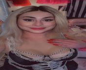 Daddys little maid!!! I used to have a French maid fantasy where I was the one f*cking the maid, but now thanks to sissy porn I want to be the one getting bent over w my skirt flipped up hehe!! ? I think it suits me much better!! ?????? from amouranth patreon french maid