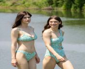 Alexandra Daddario and sister Catharine Daddario from alexandra daddario desnuda