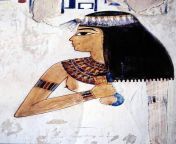 Detail of a mural depicts Nakhts wife Tawy holding Menat, a type of artifact associated with goddess Hathor. Tomb of Nakht (TT52). New Kingdom, 18th Dynasty, reign of Thutmose IV, ca. 1401-1391 BC. Sheikh Abd el-Qurna, West Thebes. from six donia abd el aziz
