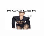 Drew bella hadid for Mugler show in procreate:) used only one brush btw, guesses? from wwe bella twins hot boob show in
