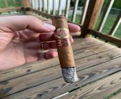 Happy first birthday to this Ramon Allones Allones Superiores. This is the first of my Jun 21 TUA box and it is smoking beautifully. from my jun
