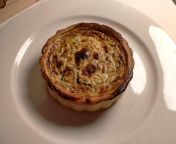 Spinach and feta quiche for a lazy Sunday dinner from feta fet