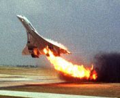 The take off of Air France Flight 4590 seconds before it hit the ground and signalling the start of an end of an era for Concorde, 2000. 113 people died from an era gupta
