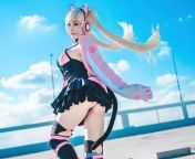 Ooof Lucky Chloe cosplay by Katy Kat cosplay from lucky bonez cosplay
