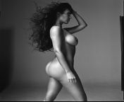 Kim kardashian nude from kim carttell nude