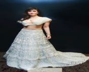 sexy kareena kapoor from kareena kapoor wedding picture 660 101912122455 jpg