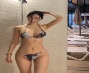 Is there a jav actress that is very similar to her body like a perfect copy of her? ? from actress sahara eimon very sex hot song
