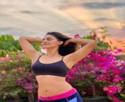 Mukti Mohan Navel in Black Sports Bra from wwe mohan nu